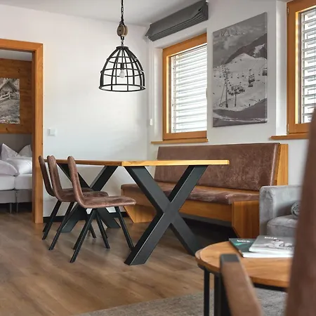 Camp Exklusiv - Alpin-resort Montafon Haus 2 By Pferd Auf Wolke Gargellen