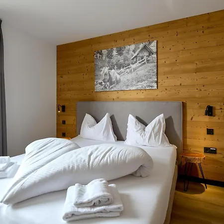 Camp Exklusiv - Alpin-resort Montafon Haus 2 By Pferd Auf Wolke *
